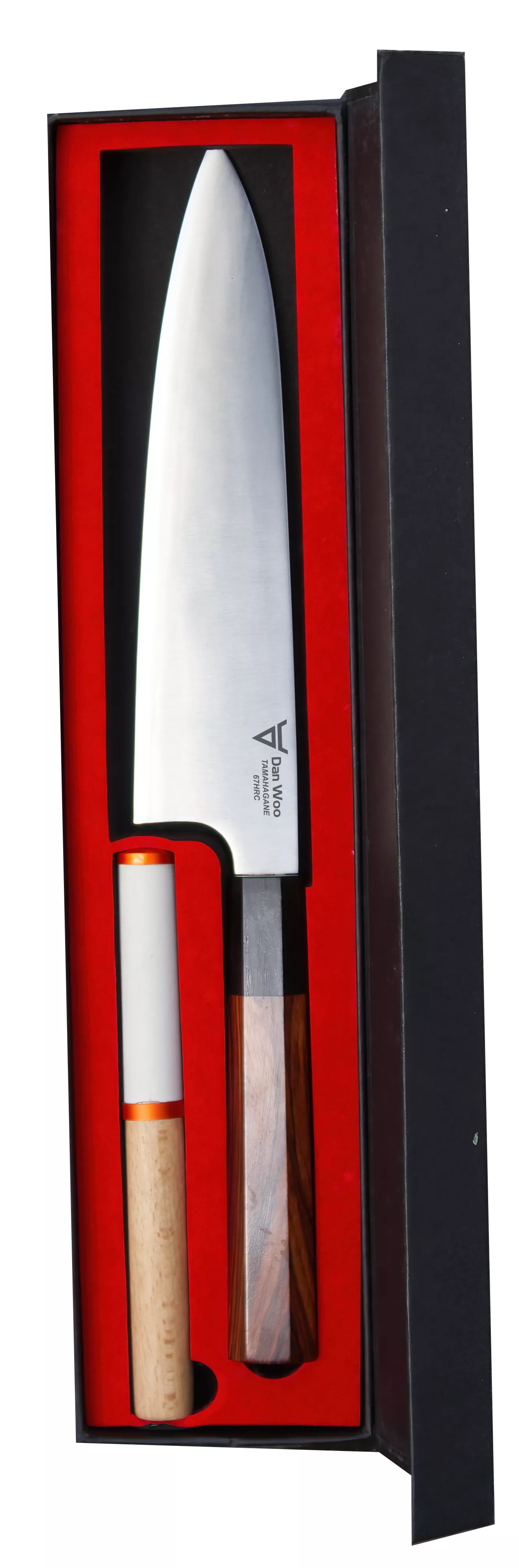 Dan Woo Tamahagane Nóż Szefa Kuchni 20cm San Mai 67 HRC z Ostrzałką