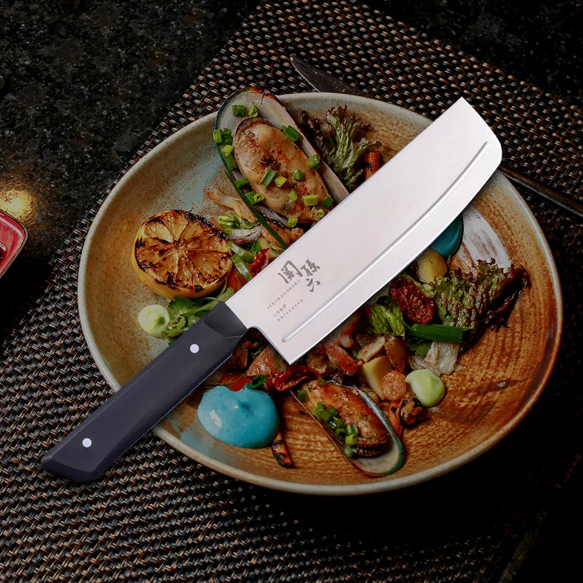 KAI Seki Magoroku Shironezu Nóż Nakiri, Ostrze 15 cm